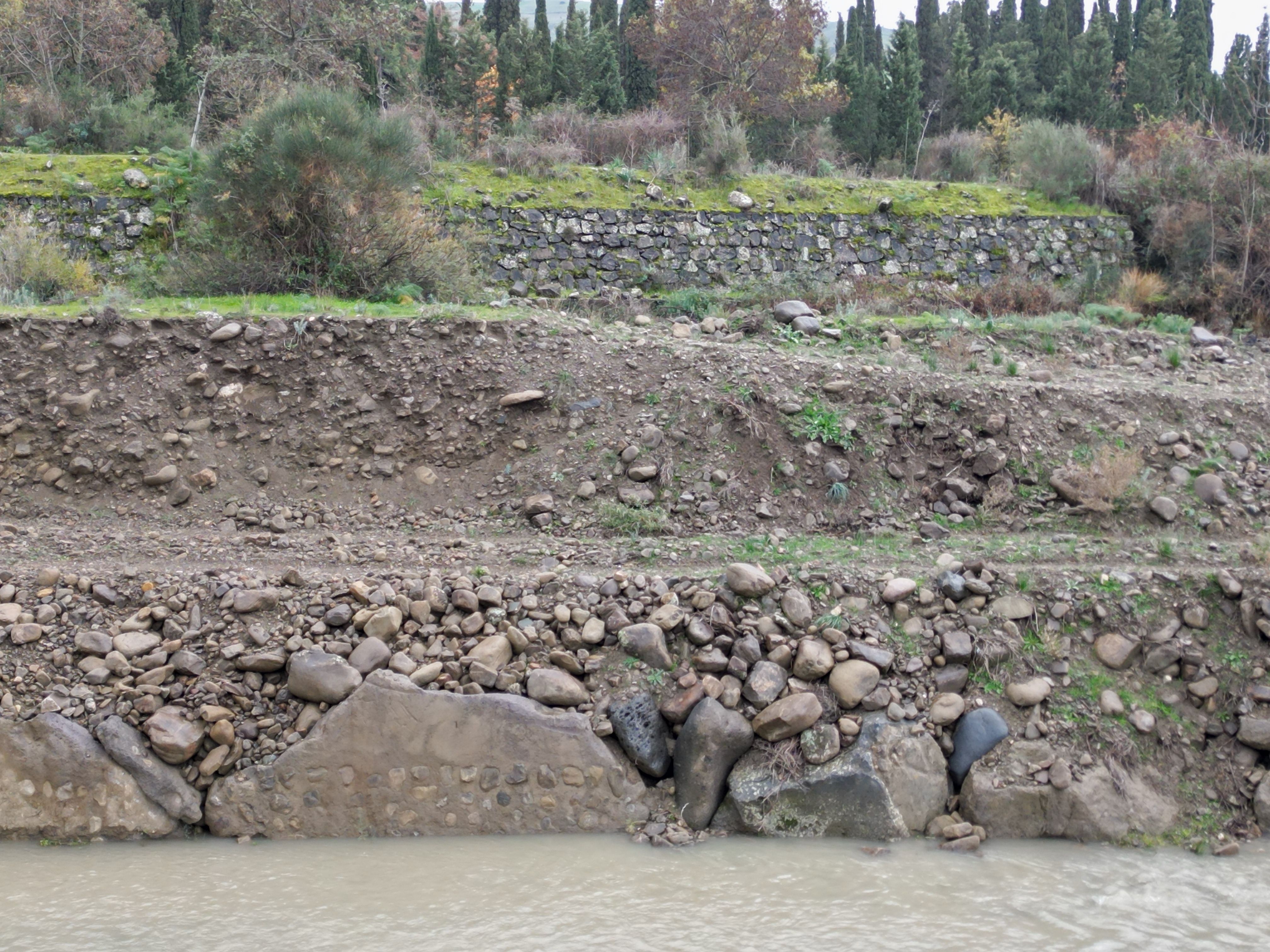 Maniace - Torrent Saracena 37